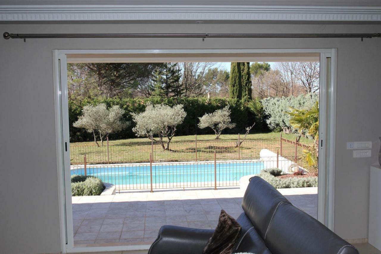 Villa Jasmin Regusse Exterior photo